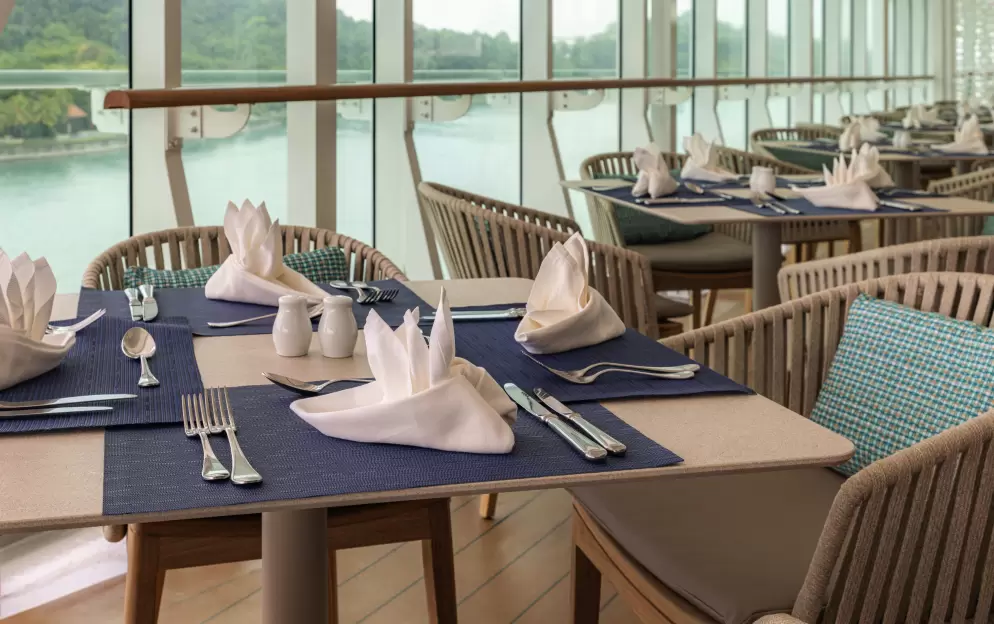 Paul Gauguin Cruises MS Paul Gauguin Le Grill Restaurant 3 ©Paul Gauguin Cruises.jpg